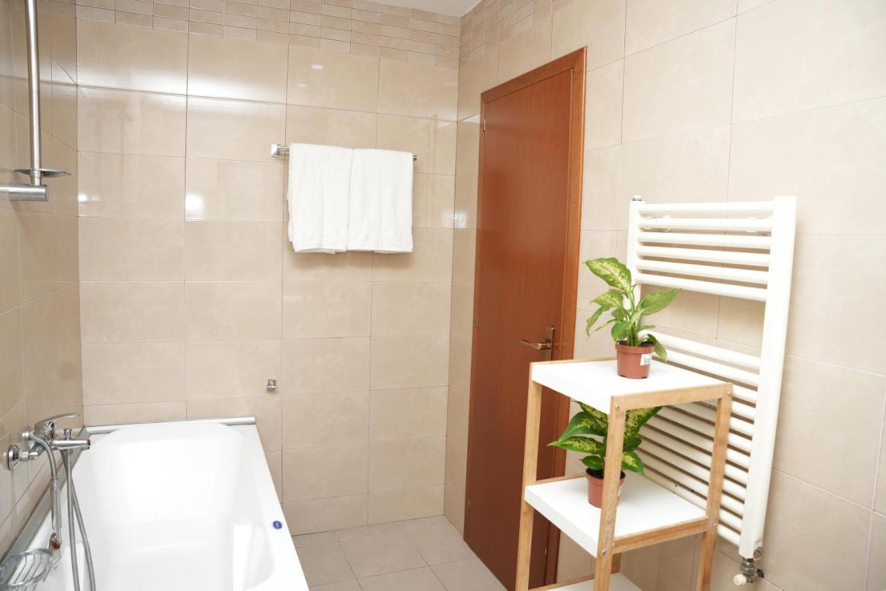 Ogi'S Central Apartment Tirana Exterior photo